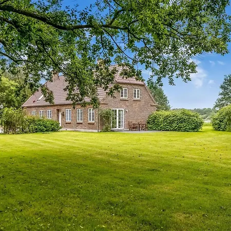 Constance - 23km From The Sea By Interhome Hébergement de vacances